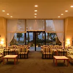 Resort Palm & Larnaca