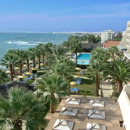 Rezort Palm Beach &