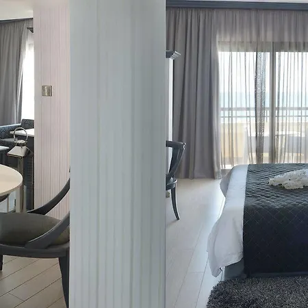 Palm Beach & Rezort 4*