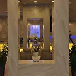 Complex Palm & Larnaca
