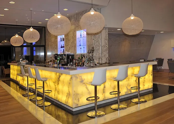 Palm & 4* Ларнака