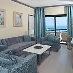 Курортний комплекс Palm & Ларнака